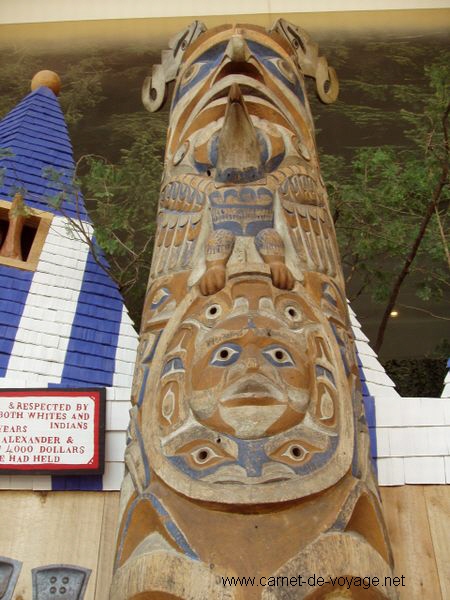 ottawa gatineau musée des civilisations du canada mat totémique