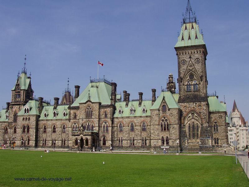 carnets_voyage_canada_ottawa_collineduparlement_parlementhill_parlement_