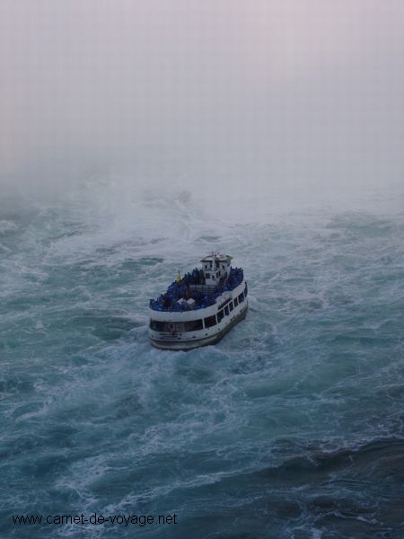 carnetdevoyage_canada_niagarafalls_chutesduniagara_maidofthemist