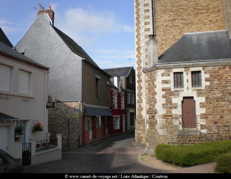 http://www.carnet-de-voyage.net_bretagne_44_loireatlantique_couron_place_glise