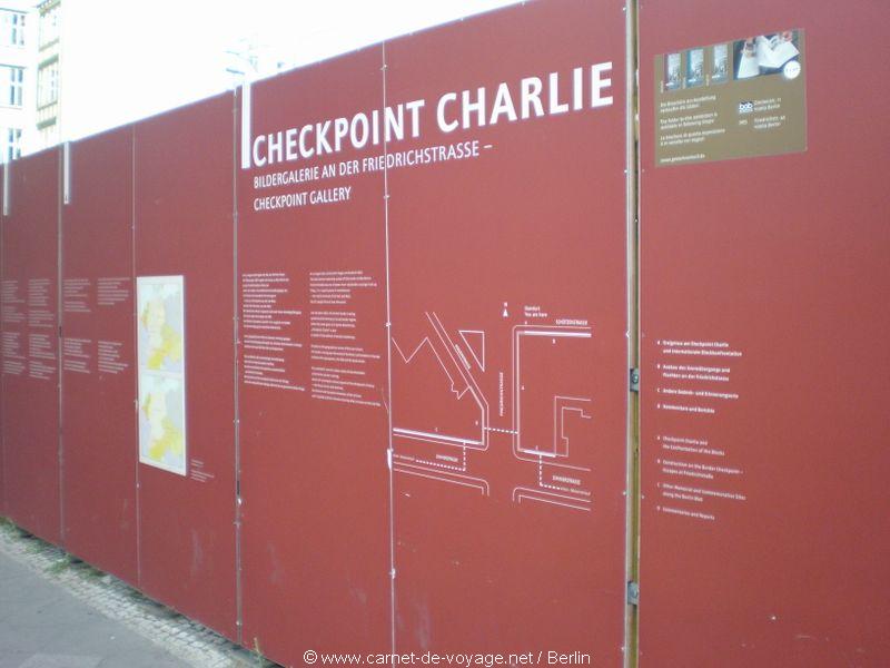 carnetdevoyage_berlin_berlinermauer_murdeberlin_checkpointcharlie