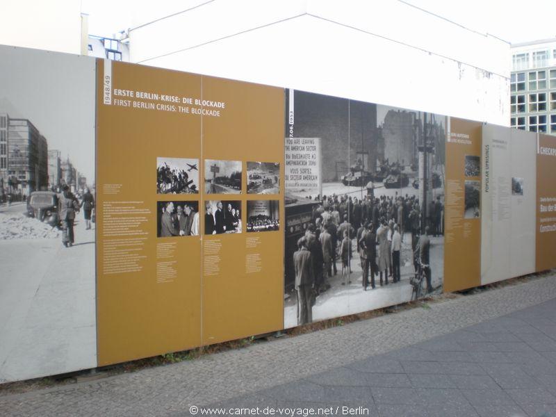 carnetdevoyage_berlin_berlinermauer_murdeberlin_checkpointcharlie