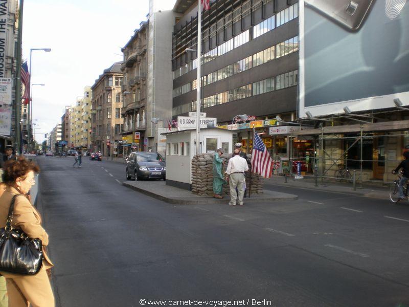 carnetdevoyage_berlin_berlinermauer_murdeberlin_checkpointcharlie