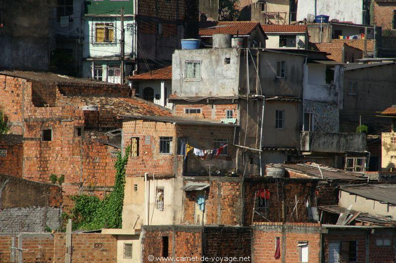 favela_salvadordebahia_bresil_brasil_brazil_carnetdevoyage