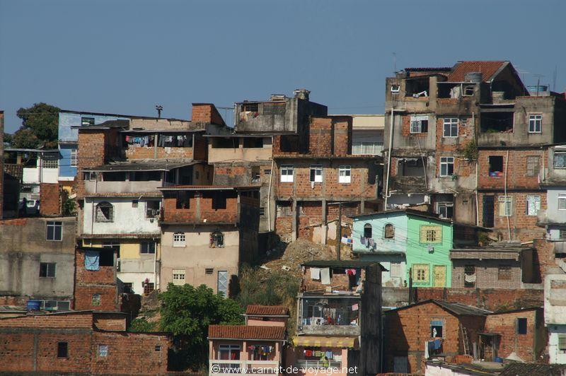 favela_salvadordebahia_bresil_brasil_brazil_carnetdevoyage