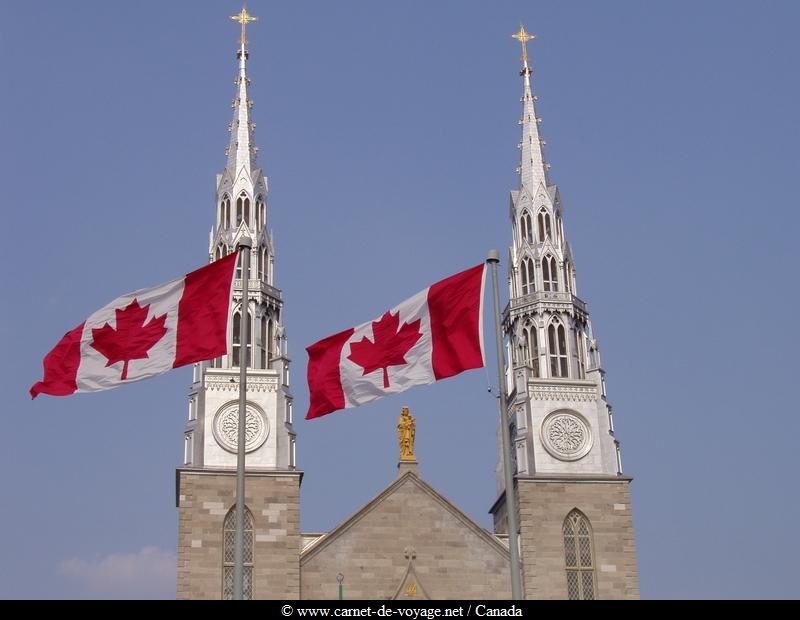 carnets_voyage_canada_ottawa_collineduparlement_parlementhill_parlement_cathedrale