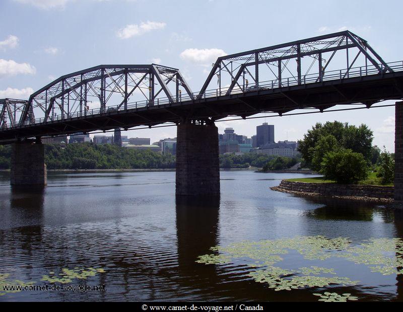 ottawa gatineau pont métallique