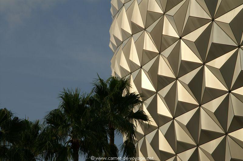 floride_florida_disneyworld_epcot_carnetdevoyage_allemagne_spaceshipearth_dome