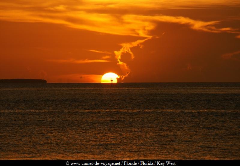 http://www.carnet-de-voyage.net_floride_florida_sunsetcelebration_keywest_mallorysquare