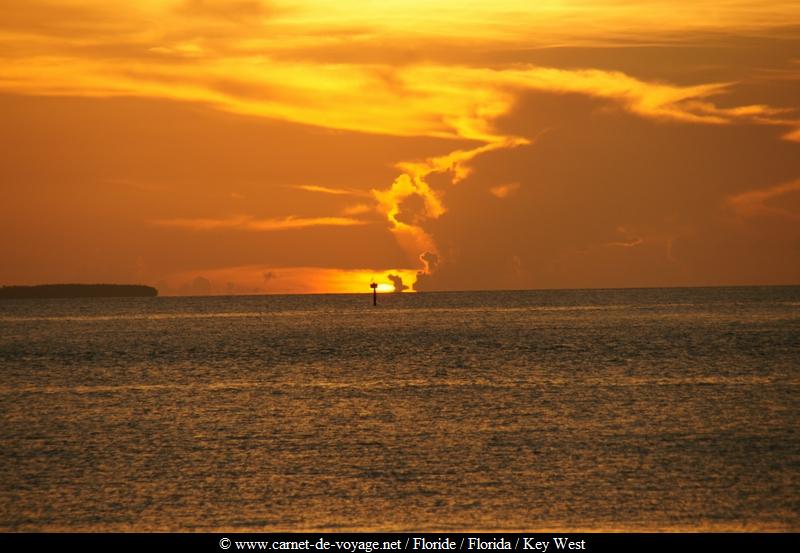 http://www.carnet-de-voyage.net_floride_florida_sunsetcelebration_keywest_mallorysquare