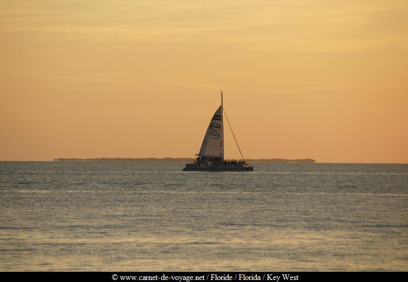 http://www.carnet-de-voyage.net_floride_florida_sunsetcelebration_keywest_mallorysquare