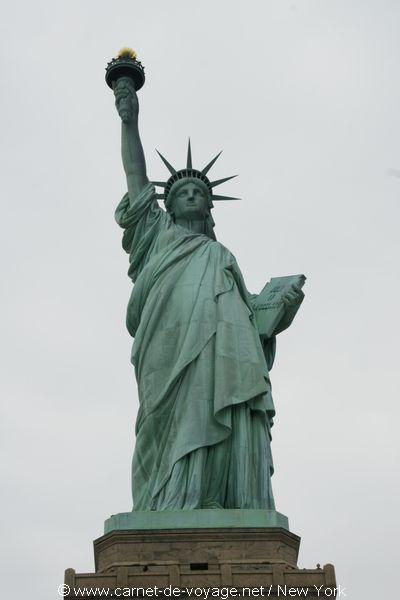 carnetdevoyage_usa_etatsunis_nyx_newyork_libertyisland_statueofliberty_statuedelalibert