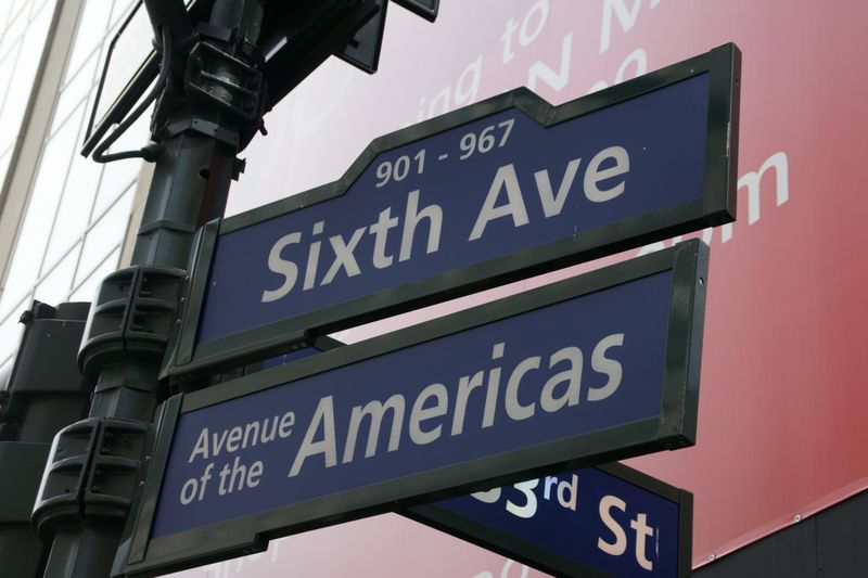 carnetdevoyage_usa_etatsunis_nyx_newyork_sixthavenue_avenueoftheamericas