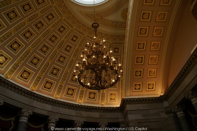 carnetdevoyage_usa_capitol_washington_capitolhill_capitole_basrelief_dome_rotundacanopy