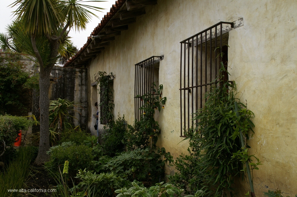 california,carmel mission