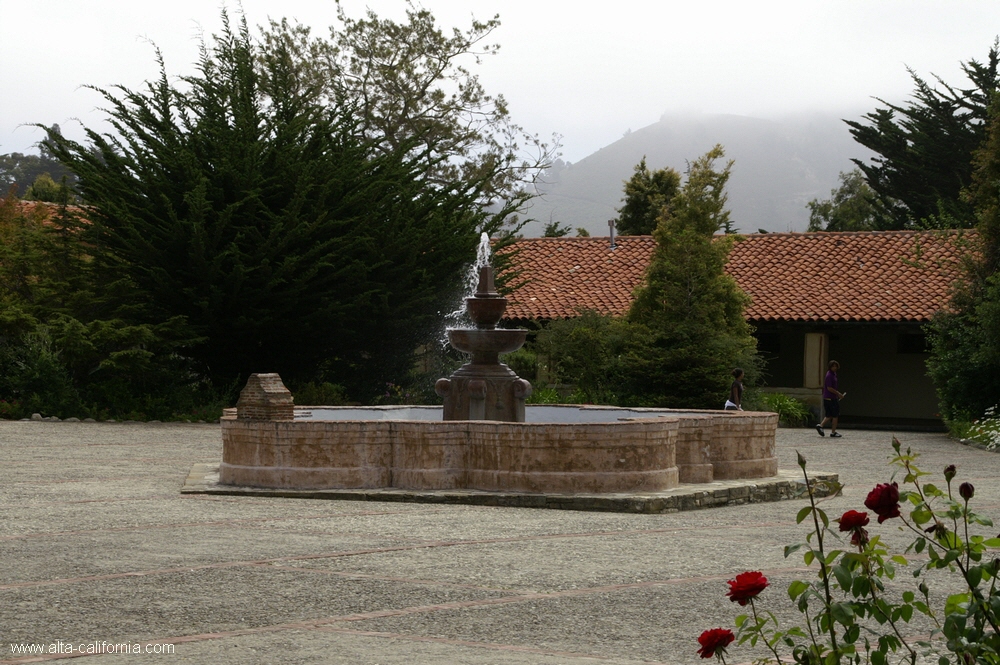 california,carmel mission