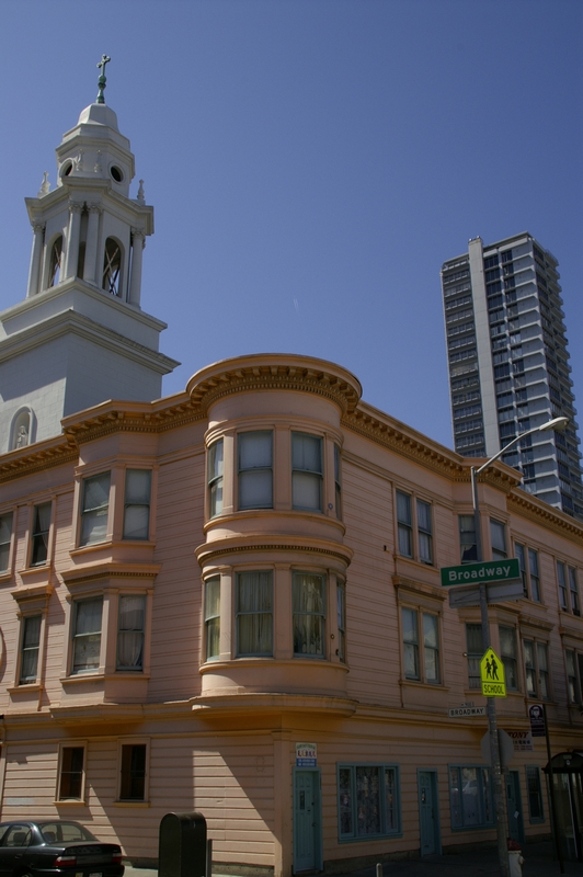 california_californie_sanfrancisco_leportdesanfrancisco_financialdistrict_ruesenpente_bumpystreets