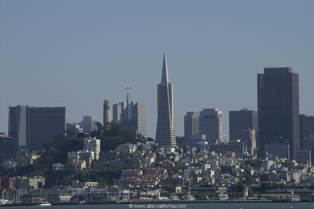 california_californie_sanfrancisco_leportdesanfrancisco_transamericapyramid_towerhill